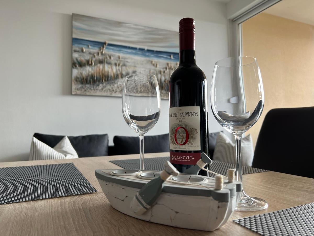 Maj Premium Apartment 4 Sterne - Neu Renoviert Poreč Dış mekan fotoğraf